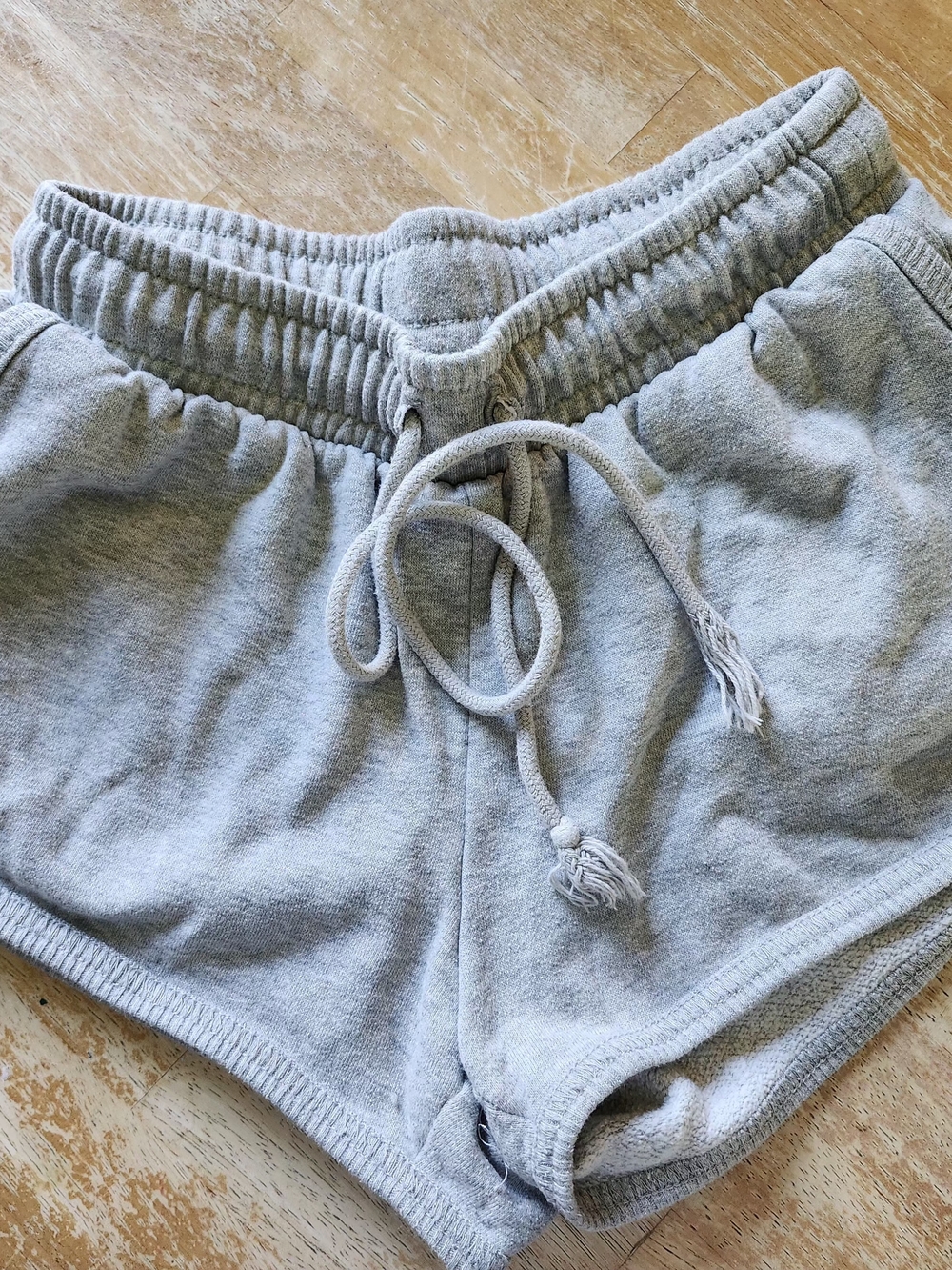 Aeropostale Light Gray Drawstring Athletic Shorts xxs